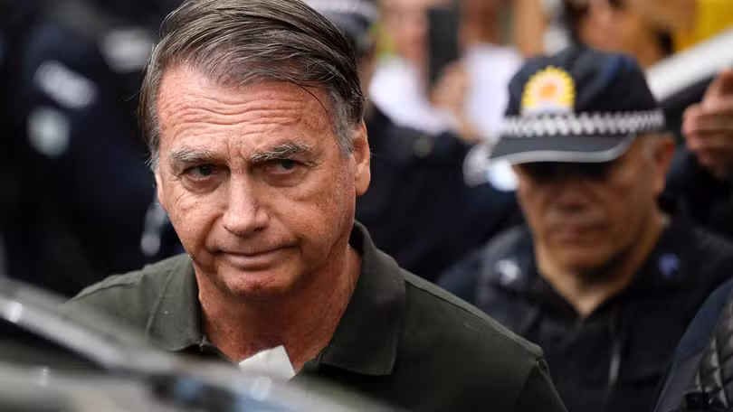 2025-10-13t172817z-1284236251-rc2trgan2yc4-rtrmadp-3-brazil-bolsonaro