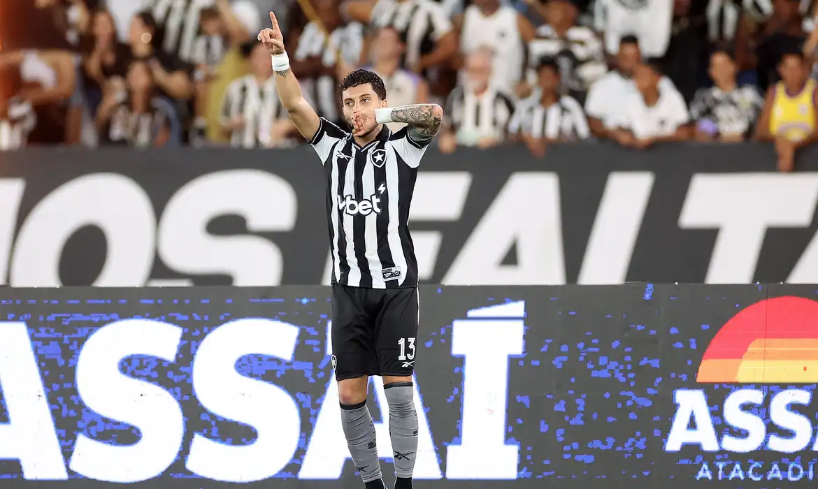 alex_telles_botafogo_1_a_0_chape_copado_brasil_2026
